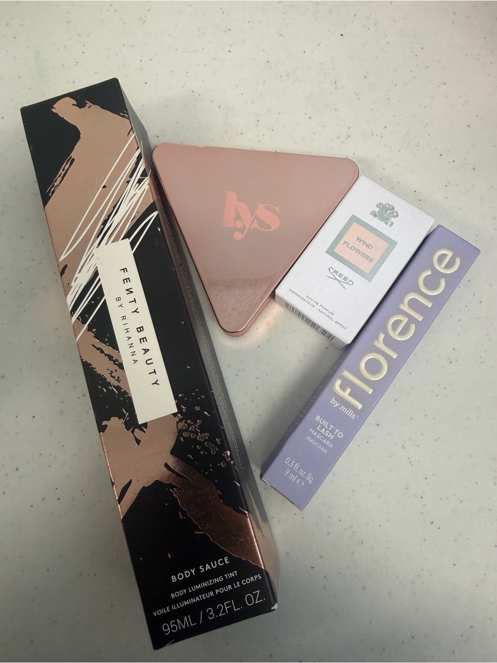 Fenty Beauty body sauce, LYS setting powder, & Florence Mascara! +free gift #2